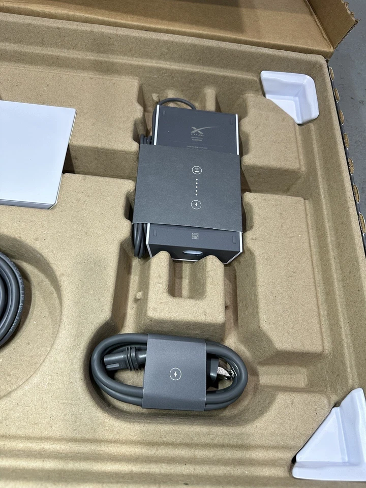 STARLINK ROAMING KIT GEN 3 DISH WITH ROUTER - UTA-232 + UTR-232