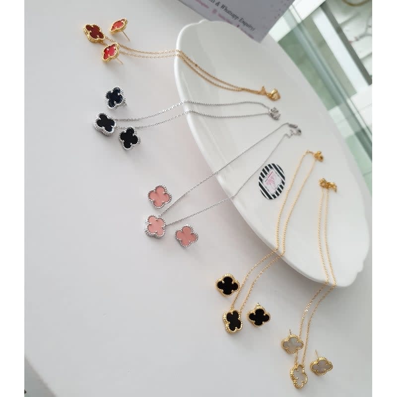 Two Piece Motif Set