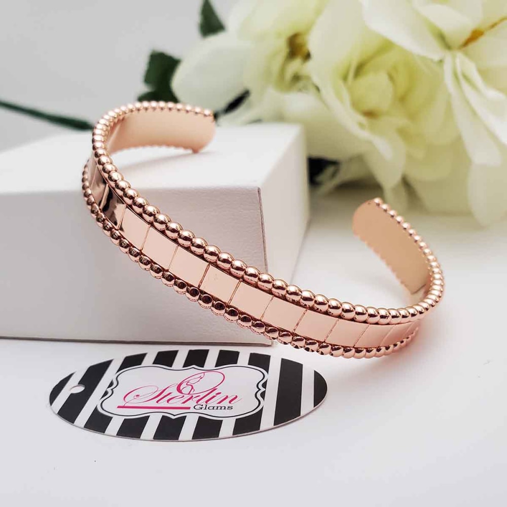 Sleek Bangle