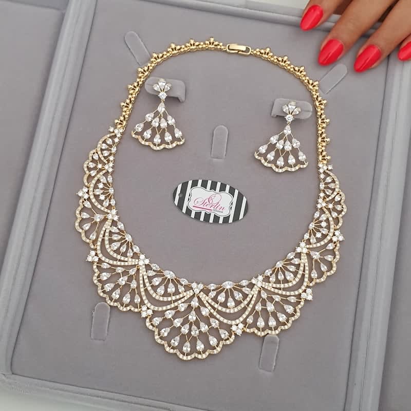 Stone Lace Set