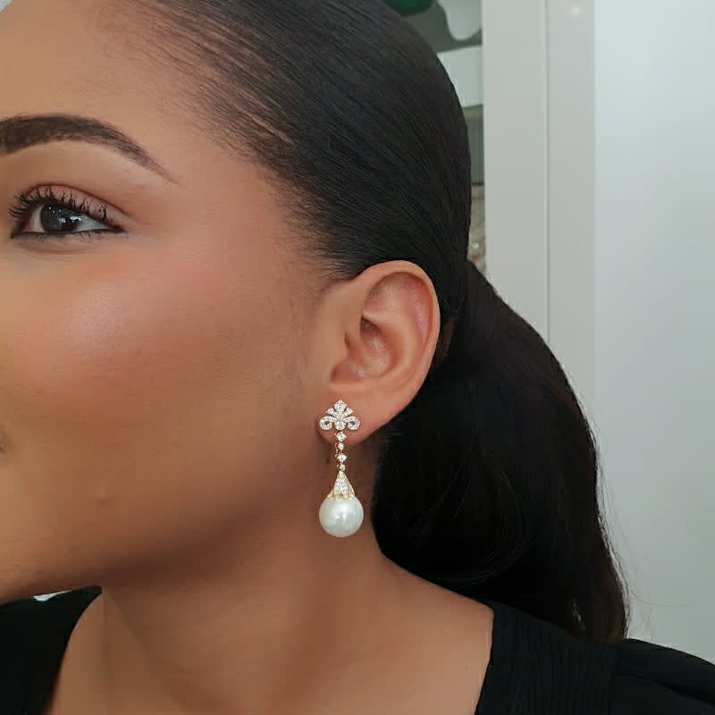 Pearl Drop Earring