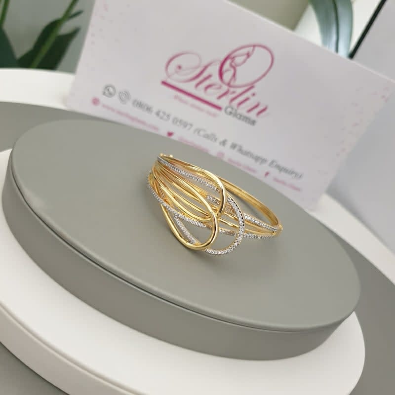 Layered Bold Bangle