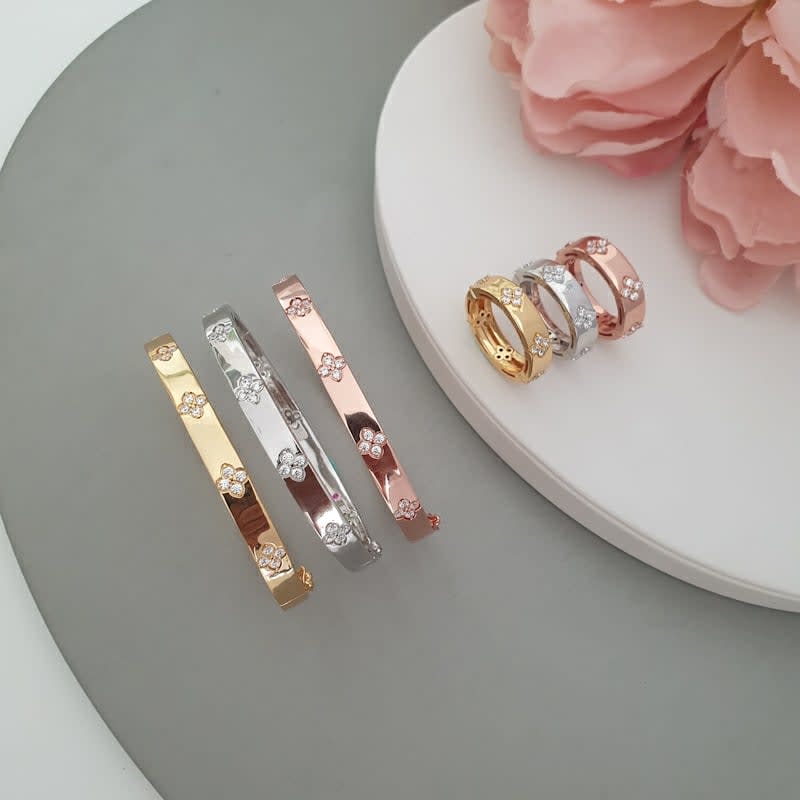 2Piece Floral Bangle & Ring Set