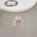 Wreath Stone Brooch view 2