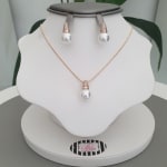 2Piece Pearl Cap Set view 1