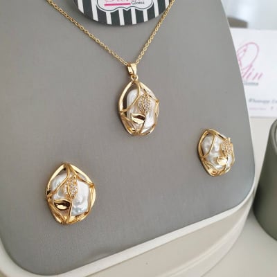 3pcs Petal Pearl Set