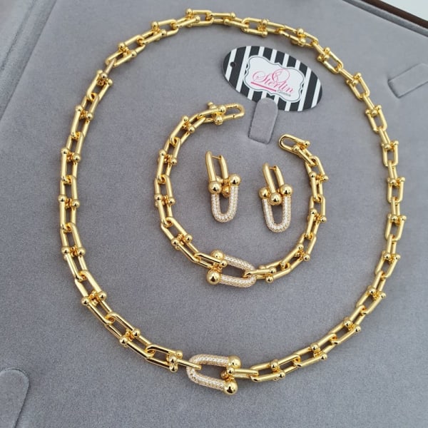 2Piece Elegant Link Set