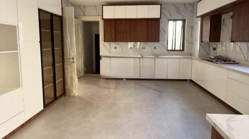 Luxury 4 Bedroom House in Maitama