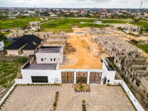 Epe Gardens 4 — photo 7