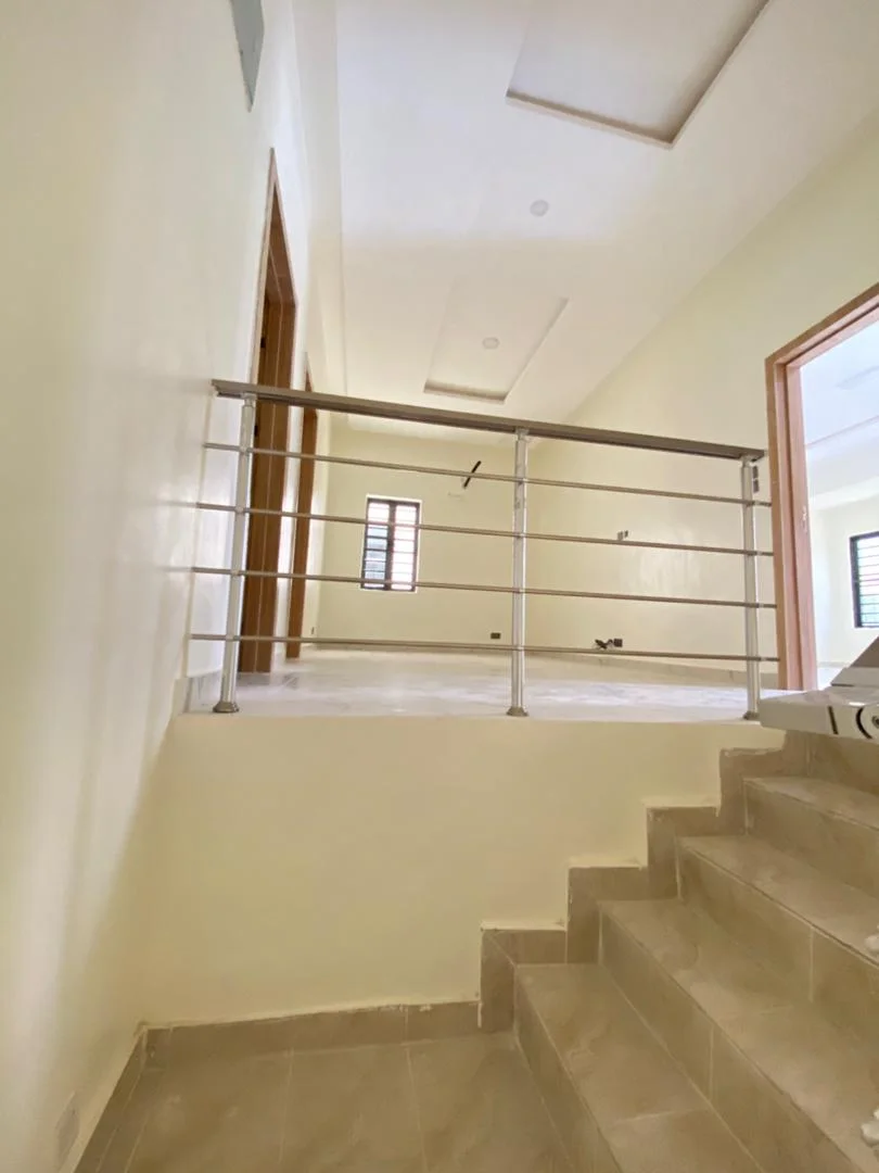 4 BEDROOM SEMI-DETACHED DUPLEX IN CITADEL OASIS, OGOMBO [AJAH] — photo 8