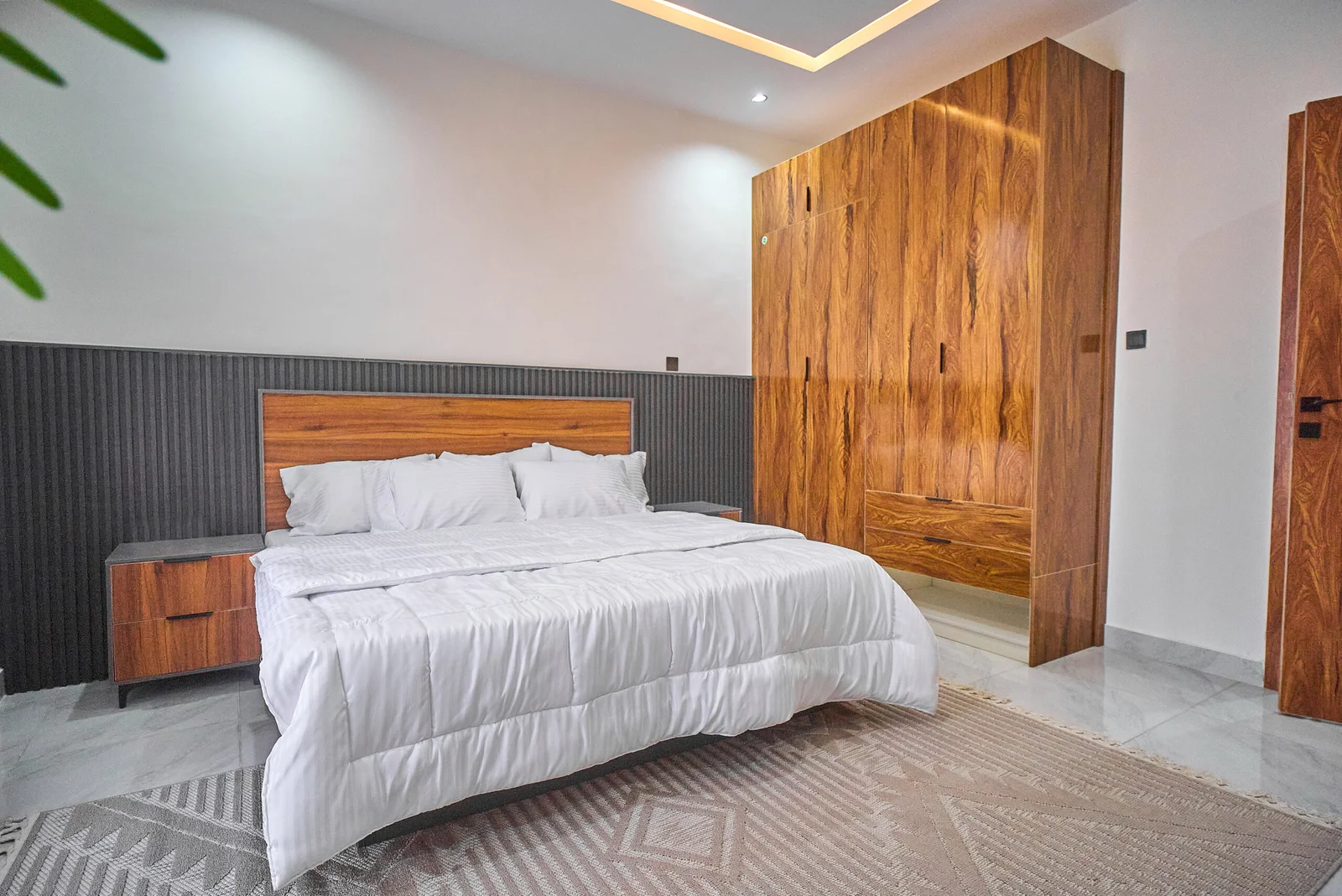 AFFORDABLE 2 BEDROOM TERRACE + BQ IN CAPITAL TERRACE, IDERA — photo 11