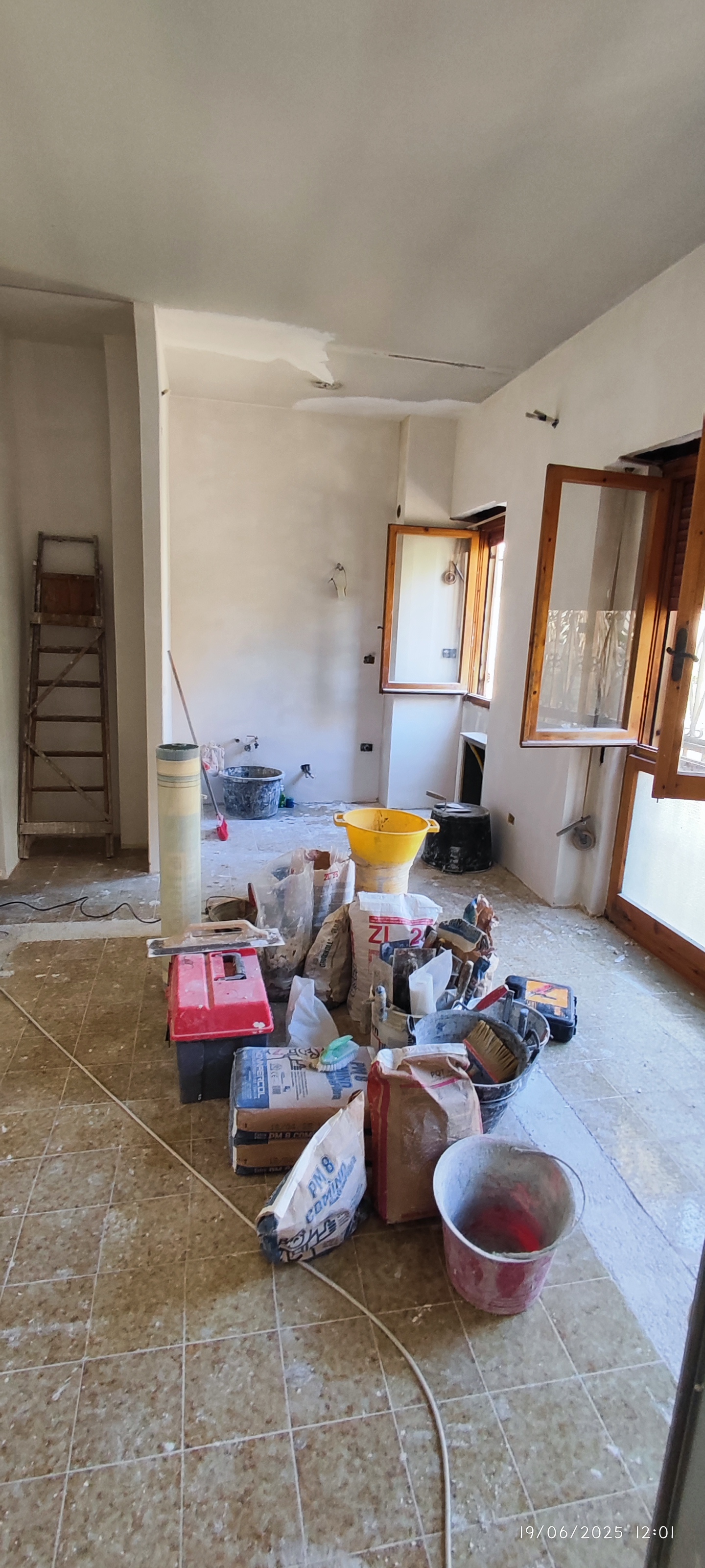 Demolizioni Interne Totali per Appartamenti, Uffici, Negozi e Locali Commerciali - Immagine 4