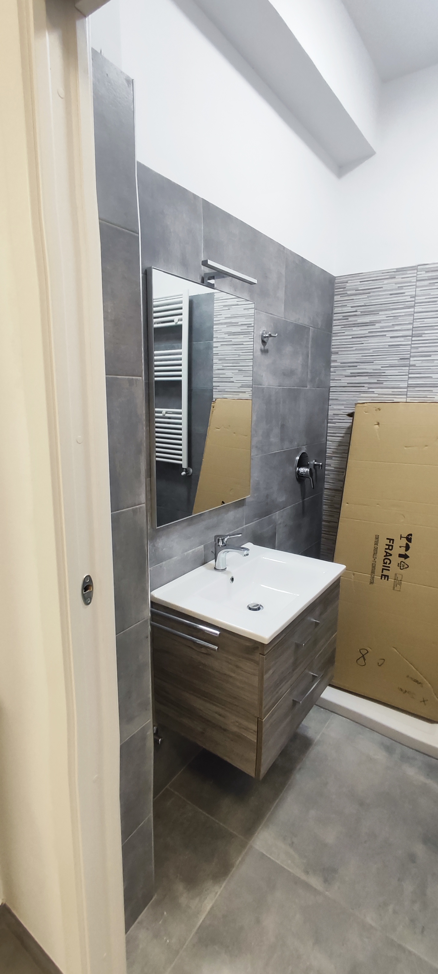 Installazione Sanitari e Arredo Bagno - Immagine 2