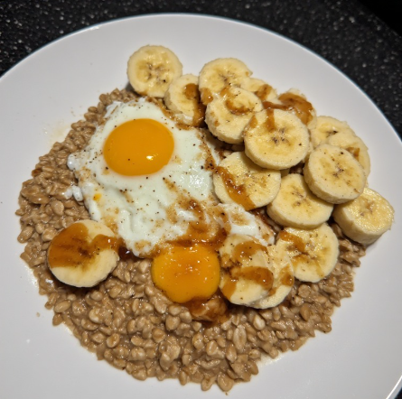 Powerlifter Inspired Oat & Egg Mega Breakfast