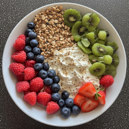 Olympic Gymnast Inspired Berry Yogurt Energy Bowl (3)