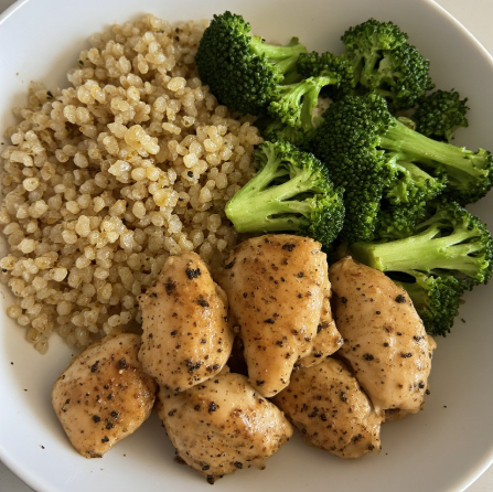 David Gandy Inspired Lean Chicken & Veggie Lunch
