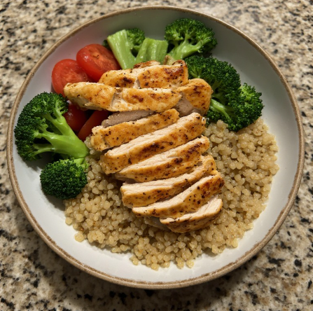 Romee Strijd Inspired Lean Chicken & Veggie Bowl