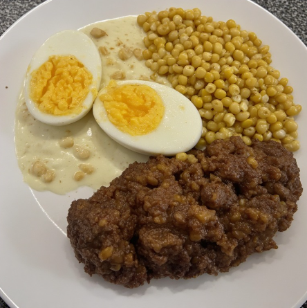Gym Breakfast – Boiled Eggs, Boiled Maize & Managu