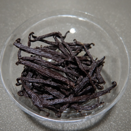 Vanilla Extract (Homemade from Beans)