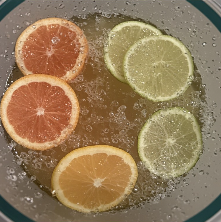 Soda Water (Homemade Carbonated Water)