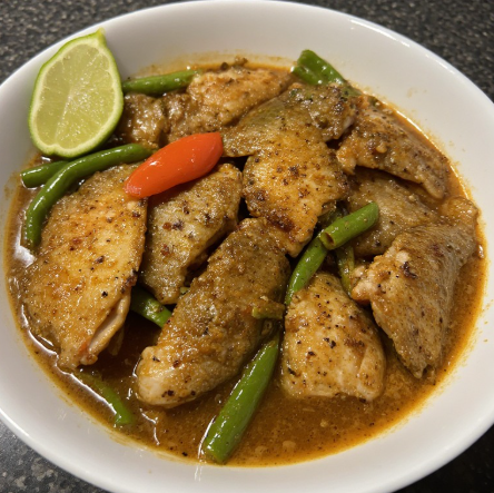 Paksiw na Tilapia (Vinegar Braised Tilapia)