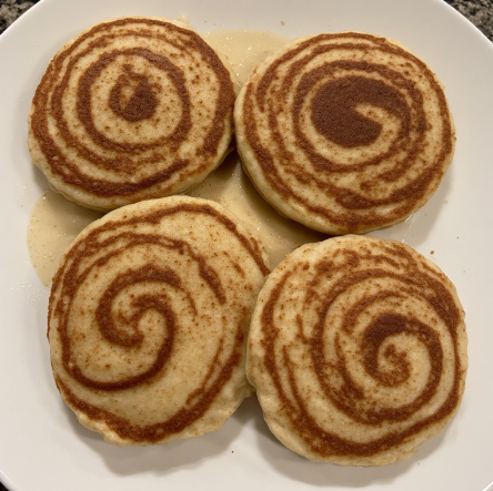 Cinnamon Bun Protein Pancakes