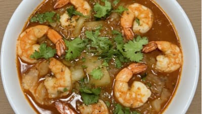 Cazuela de Camarones con Coco