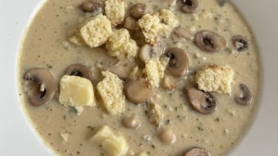 Potage au Fromage et aux Champignons