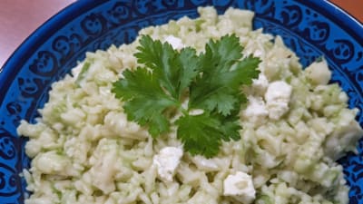 Ensalada de Chayote con Pera y Queso