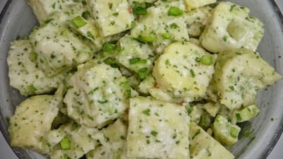 Ensalcada de Chayote con Pera y Queso