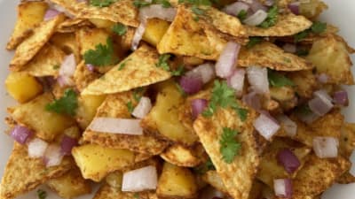 Honduran Chilaquiles con Papas