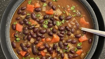 Sopa de Frijoles
