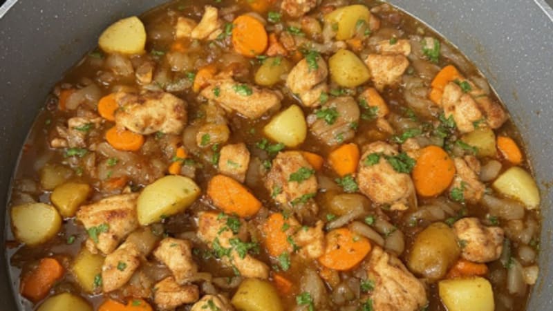 Sancocho de Pollo con Yuca