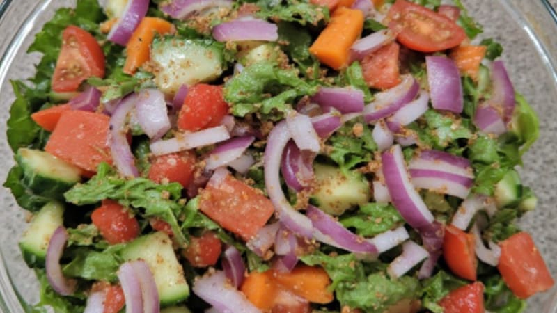 Yefruh Tibs Salad