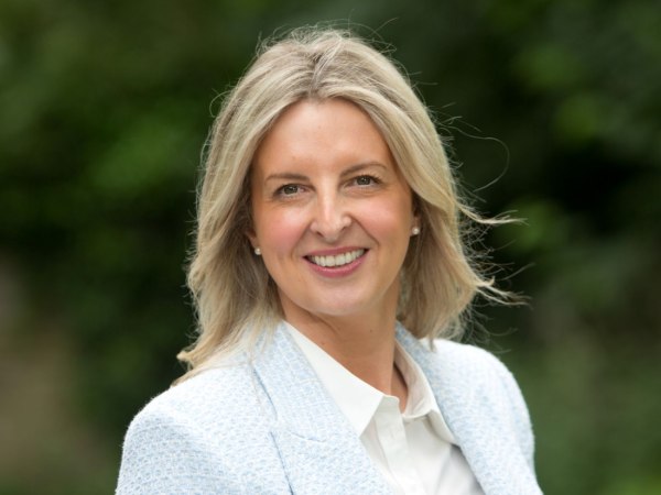Caroline Fraser