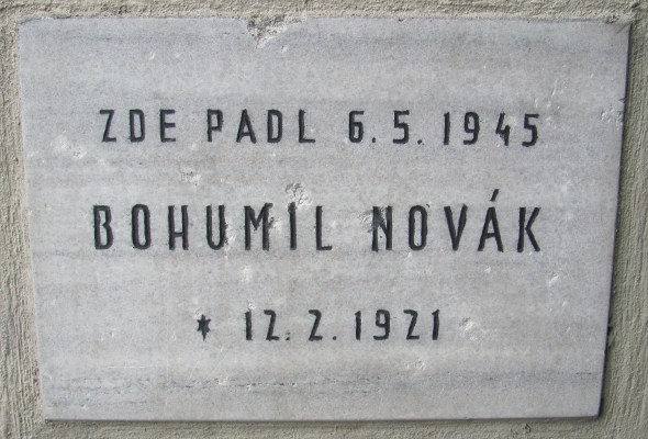 Válečné pomníky na území Krče