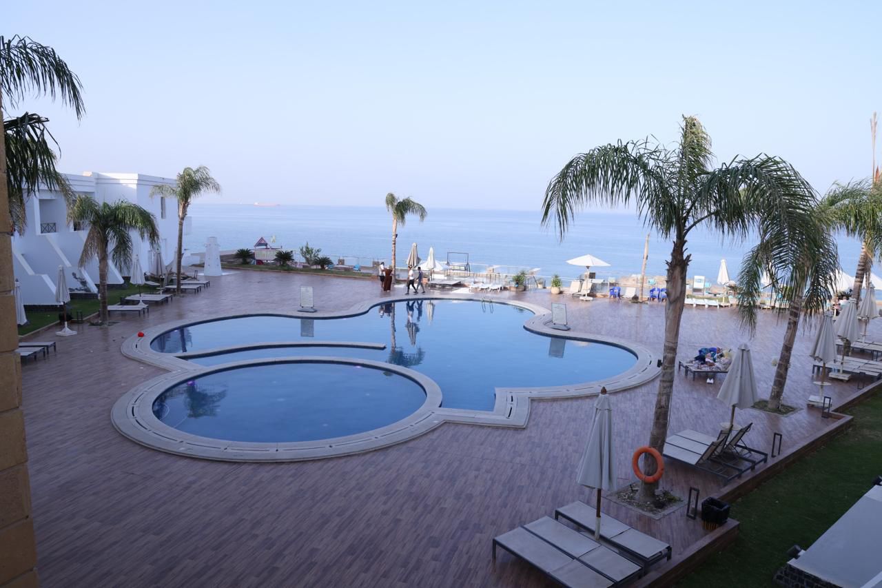 فندق ميرال - العين السخنة، مصر