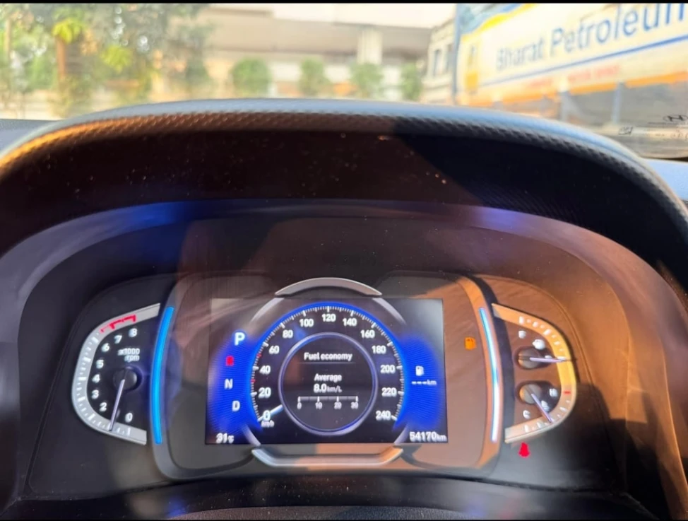 Hyundai Creta - Thumbnail 4