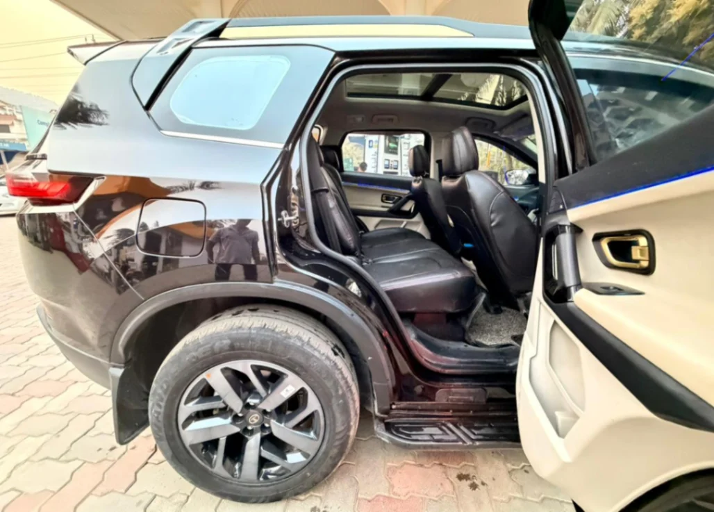 Tata Safari - Thumbnail 9