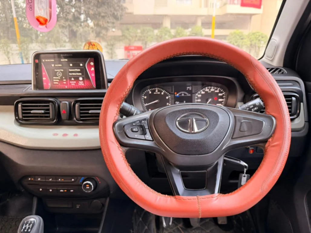 Tata Punch - Thumbnail 5