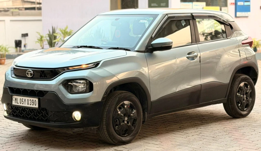 Tata Punch - Thumbnail 11