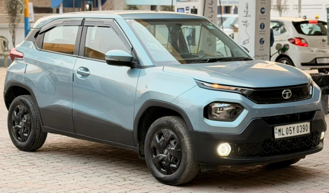 Tata Punch - Thumbnail 12