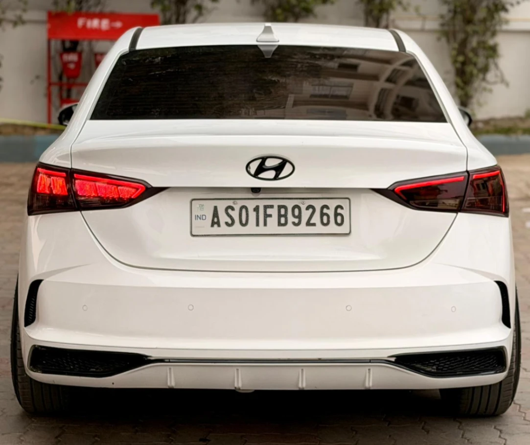 Hyundai Verna - Thumbnail 10