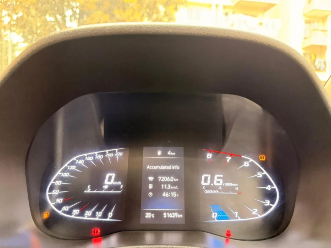 Hyundai Verna - Thumbnail 11