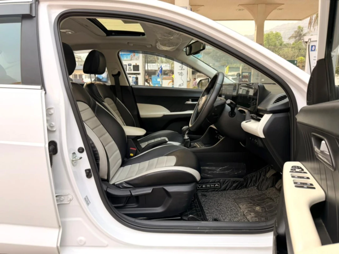 Hyundai Verna - Thumbnail 6