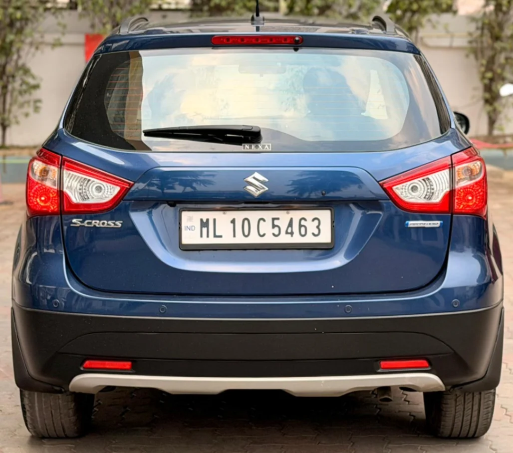 Maruti Suzuki S-Cross - Thumbnail 4