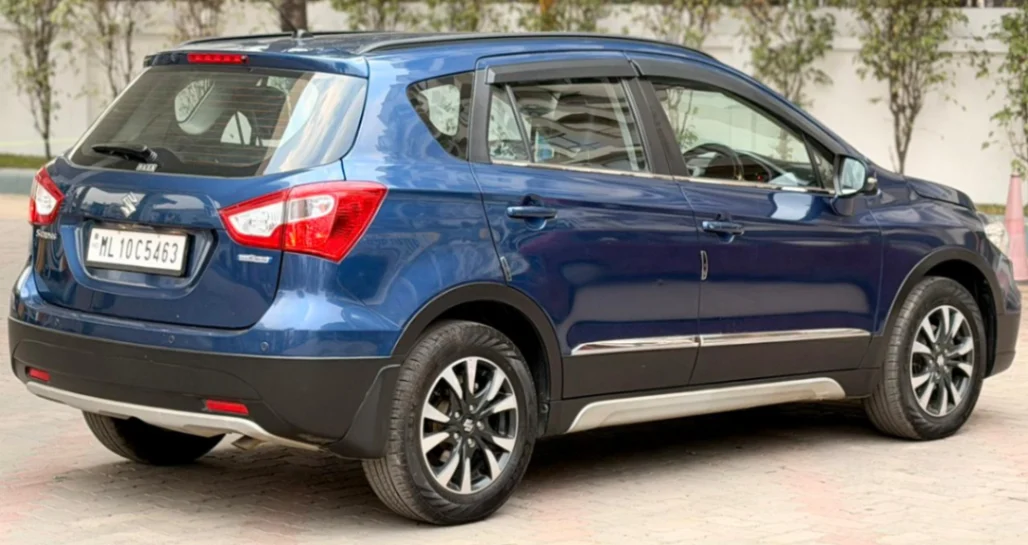 Maruti Suzuki S-Cross - Thumbnail 10