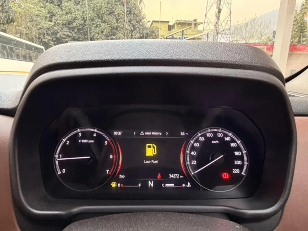 Mahindra Scorpio N - Thumbnail 4