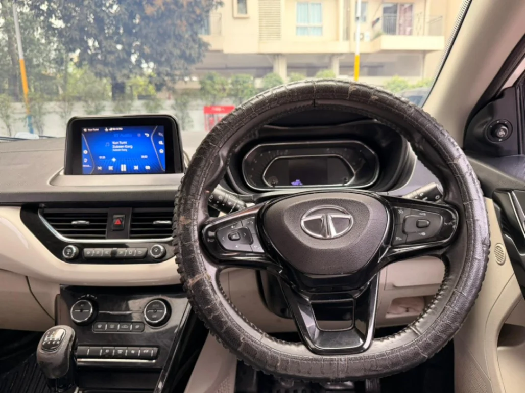 Tata Nexon - Thumbnail 8