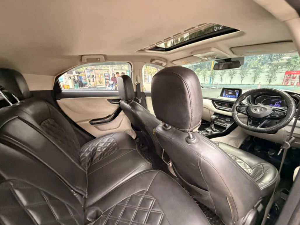 Tata Nexon - Thumbnail 9